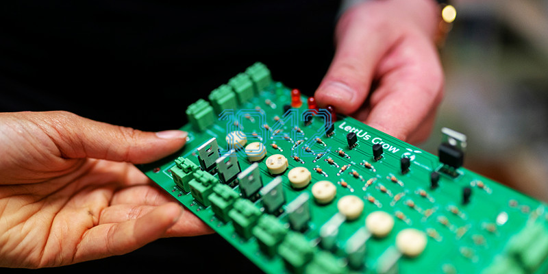 PCBA包工包料厂家_SMT贴片加工一站式服务商