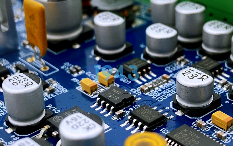 SMT贴片加工和DIP插件有什么区别？深圳1943科技一文讲清